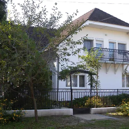 In - Balaton 18586 Fonyod