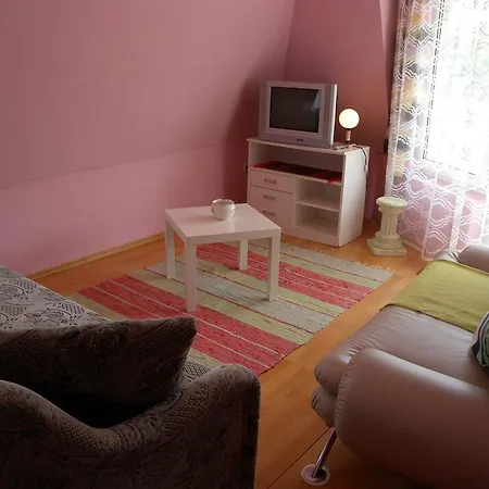 In - Balaton 18586 *