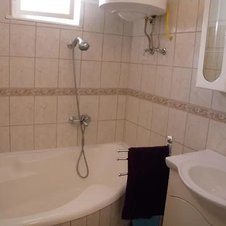 In Fonyod/balaton 18586 Apartment